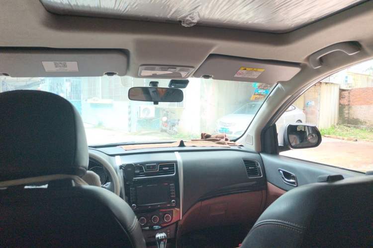 Used FORTHING SX6 2016 1.6L Manual Luxury Model Headliner