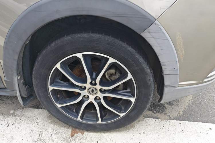 Used FORTHING SX6 2016 1.6L CVT Luxury Model Right Front Wheel Hub