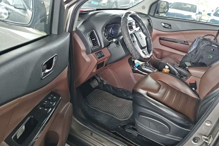 Used FORTHING SX6 2016 1.6L CVT Deluxe Model Driver Seat