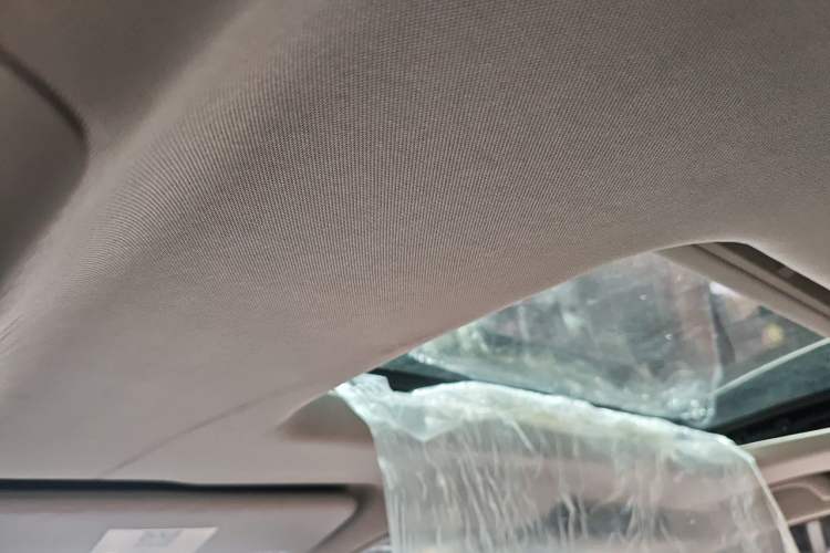 Used FORTHING SX6 2016 1.6L CVT Luxury Model Headliner