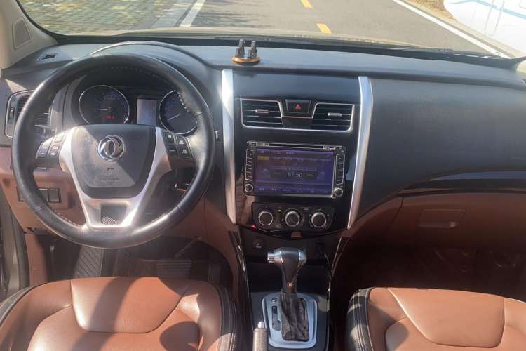 Used FORTHING SX6 2016 1.6L CVT Luxury Model Interior 3
