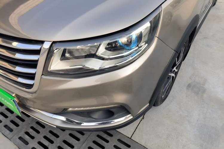 Used FORTHING SX6 2016 2.0L Manual Luxury Version Left Front Headlight