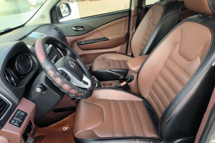 Used FORTHING SX6 2016 2.0L Manual Luxury Version Left Front Seat