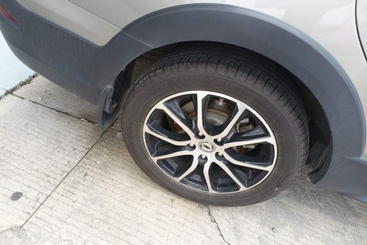 Used FORTHING SX6 2016 1.6L CVT Deluxe Model Right Rear Wheel Hub