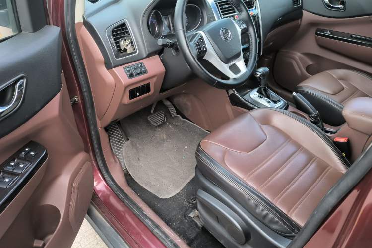 Used FORTHING SX6 2016 1.6L CVT Luxury Model Driver Seat