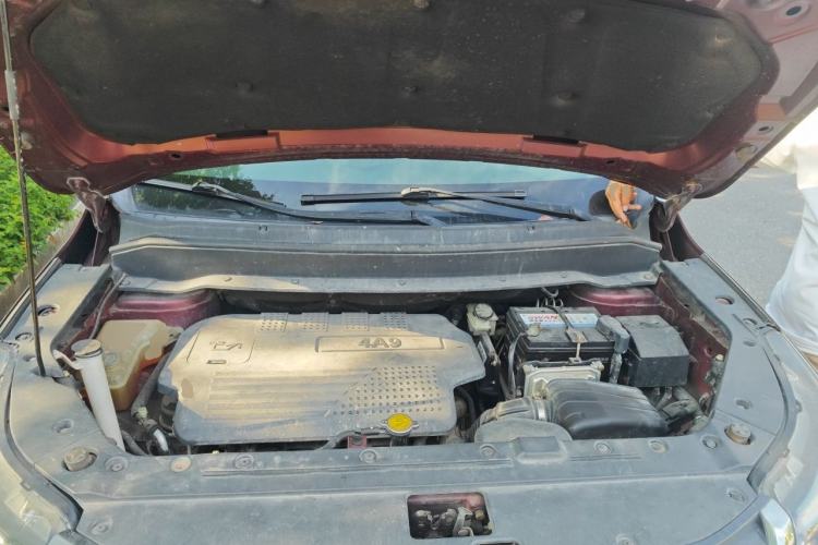 Used FORTHING SX6 2016 1.6L CVT Deluxe Model Engine Bay