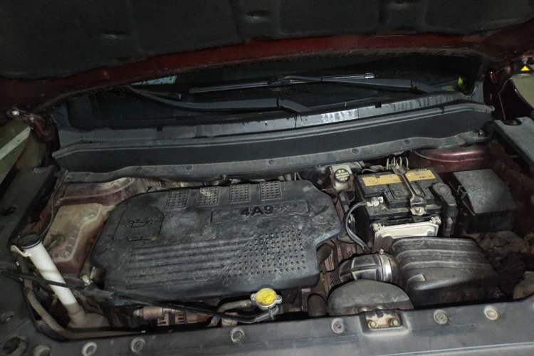 Used FORTHING SX6 2016 1.6L CVT Luxury Model Engine Bay
