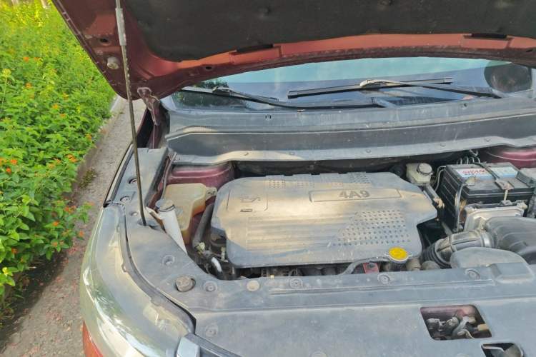 Used FORTHING SX6 2016 1.6L CVT Deluxe Model Engine Bay Right