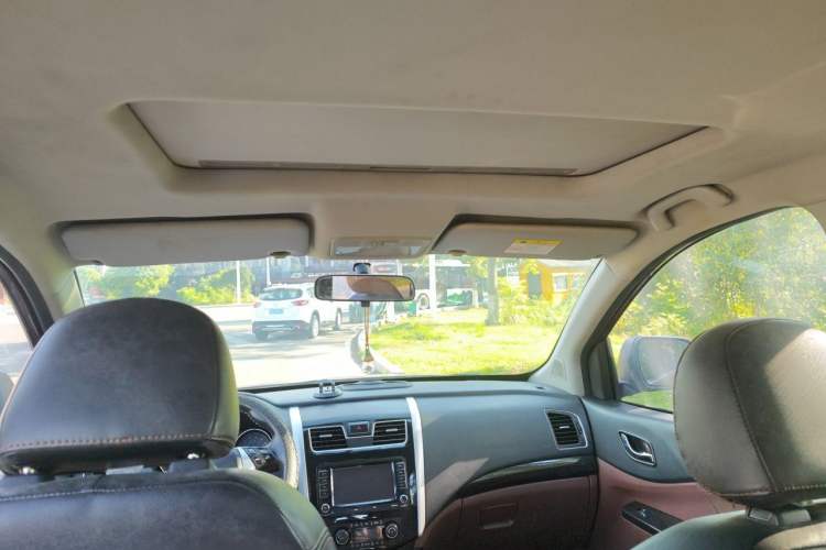 Used FORTHING SX6 2016 1.6L CVT Deluxe Model Headliner