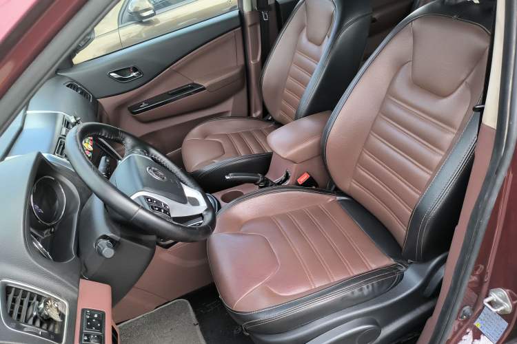 Used FORTHING SX6 2016 1.6L CVT Luxury Model Left Front Seat
