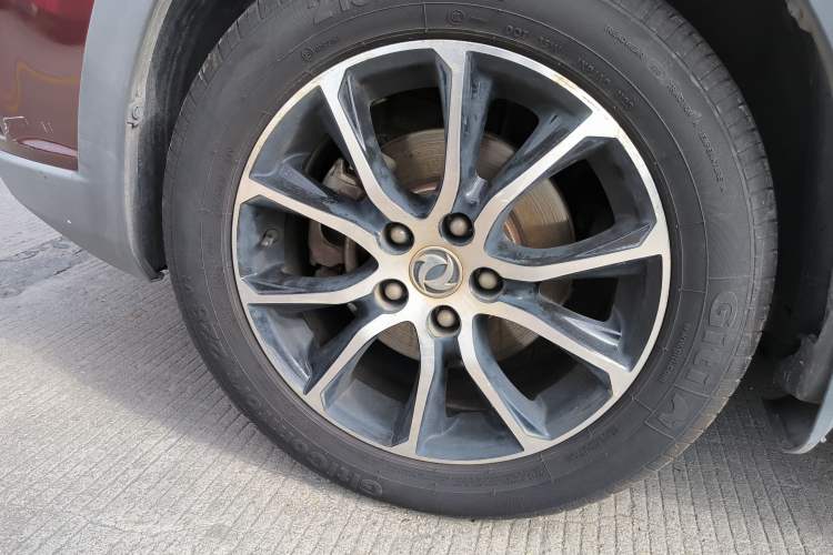Used FORTHING SX6 2016 1.6L CVT Luxury Model Left Front Wheel Hub