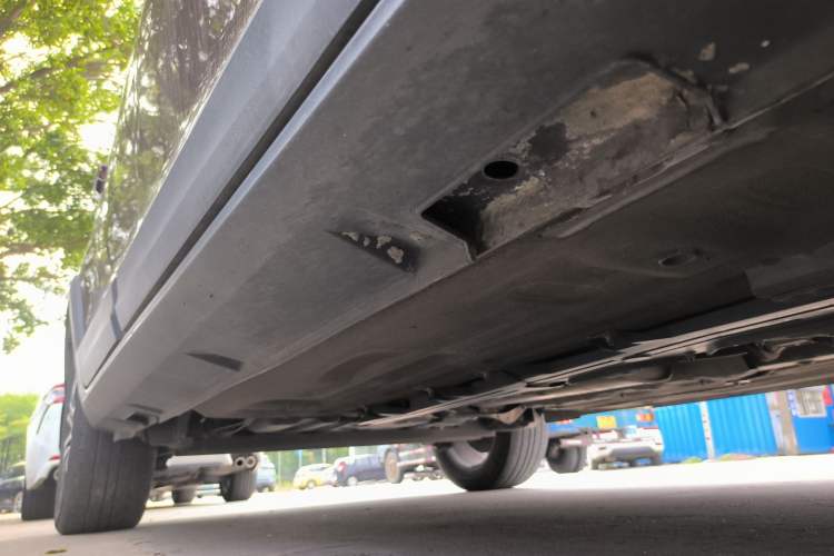 Used FORTHING SX6 2016 1.6L CVT Luxury Model Right Side Sill