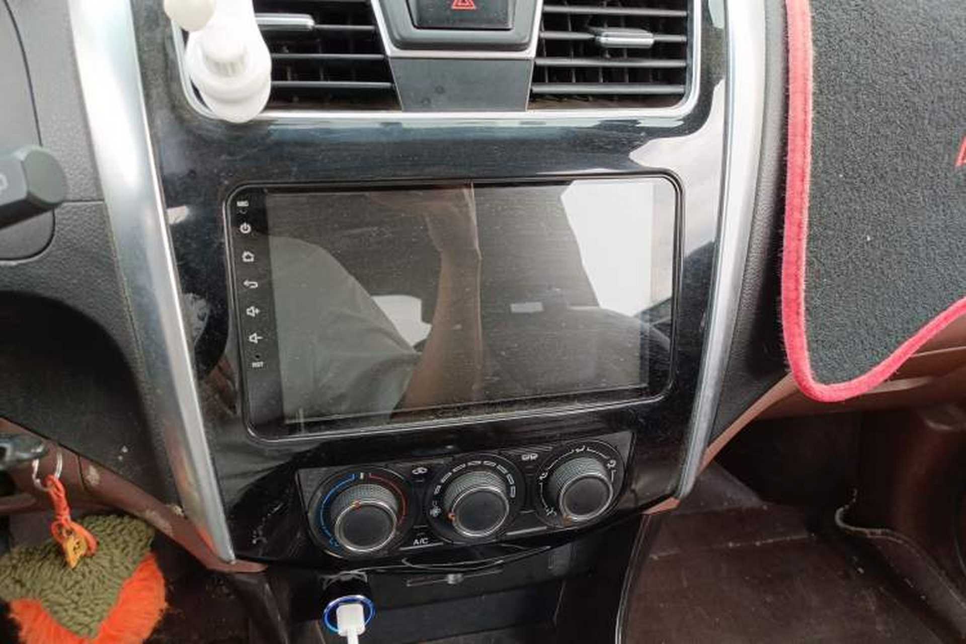 Used FORTHING SX6 2016 1.6L Manual Luxury Model Audio And AC Panel