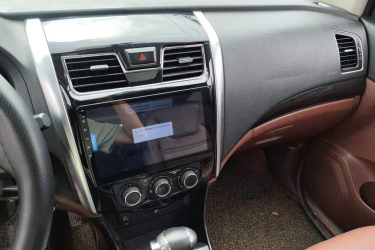 Used FORTHING SX6 2016 1.6L CVT Luxury Model Audio And AC Panel