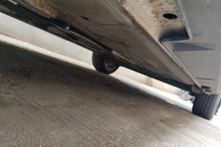 Used FORTHING SX6 2016 1.6L CVT Luxury Model Chassis Front Left