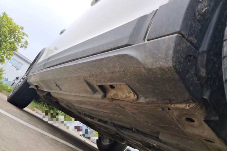 Used FORTHING SX6 2016 1.6L Manual Elite Model Chassis Front Right