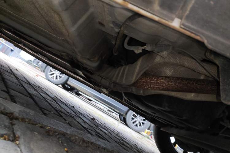 Used FORTHING SX6 2016 1.6L CVT Luxury Model Chassis Rear Left