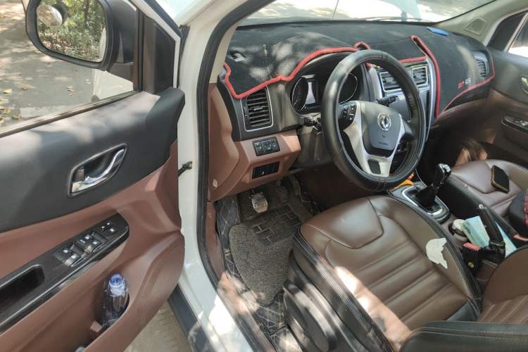 Used FORTHING SX6 2016 1.6L Manual Luxury Model Driver Seat
