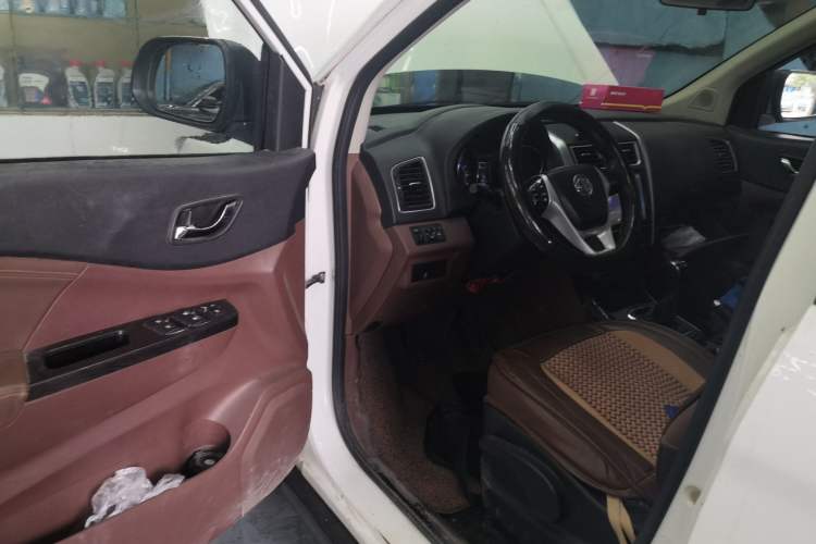 Used FORTHING SX6 2016 1.6L Manual Luxury Model Driver Seat