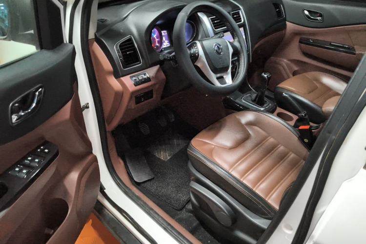 Used FORTHING SX6 2016 1.6L Manual Luxury Model Driver Seat