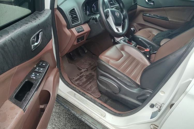 Used FORTHING SX6 2016 1.6L Manual Luxury Model Driver Seat