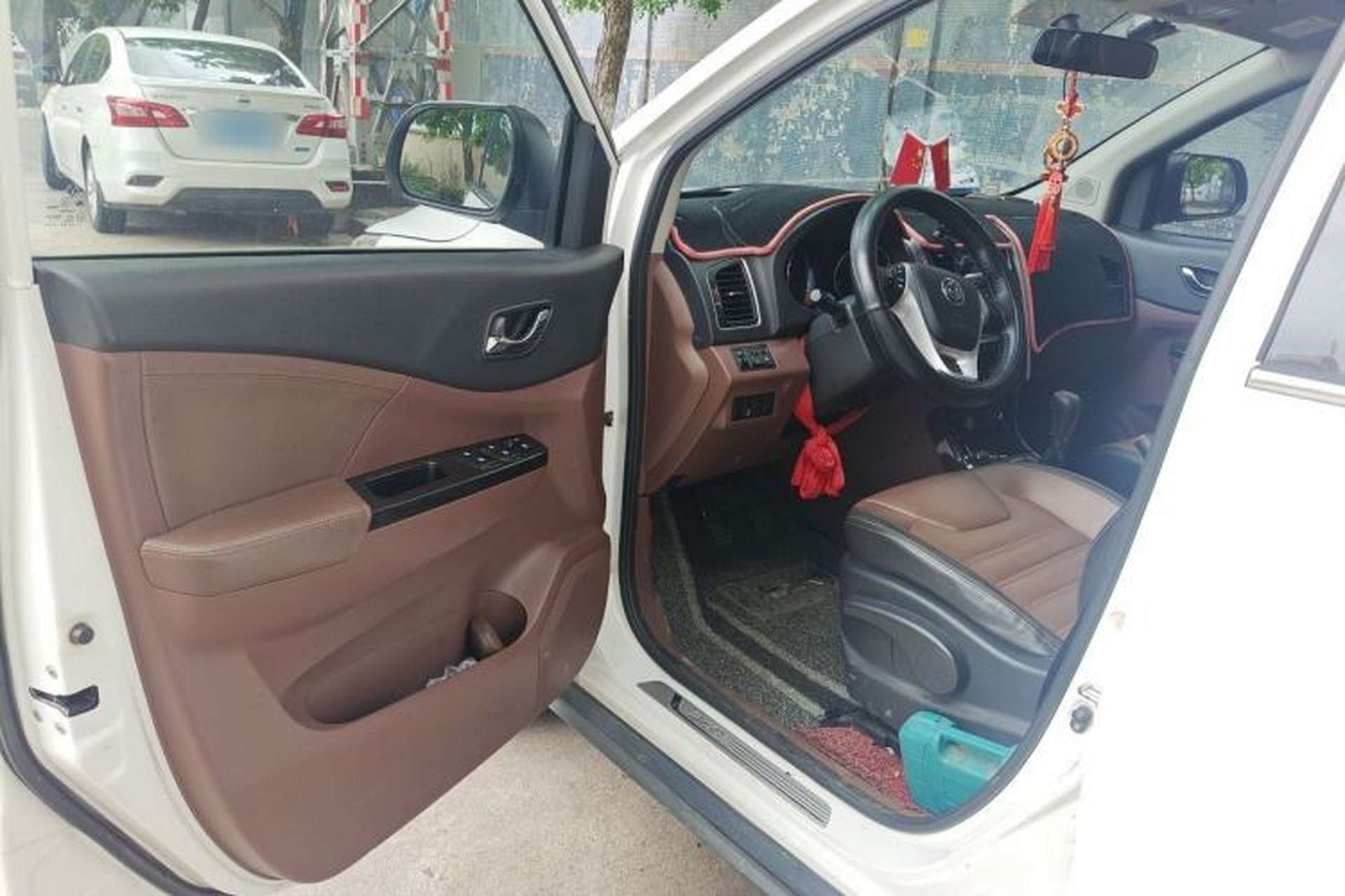 Used FORTHING SX6 2016 1.6L Manual Luxury Model Driver Seat