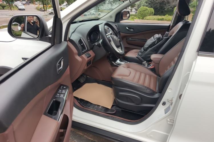 Used FORTHING SX6 2016 1.6L CVT Luxury Model Driver Seat