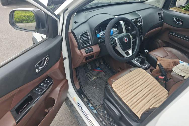 Used FORTHING SX6 2016 1.6L Manual Luxury Model Driver Seat