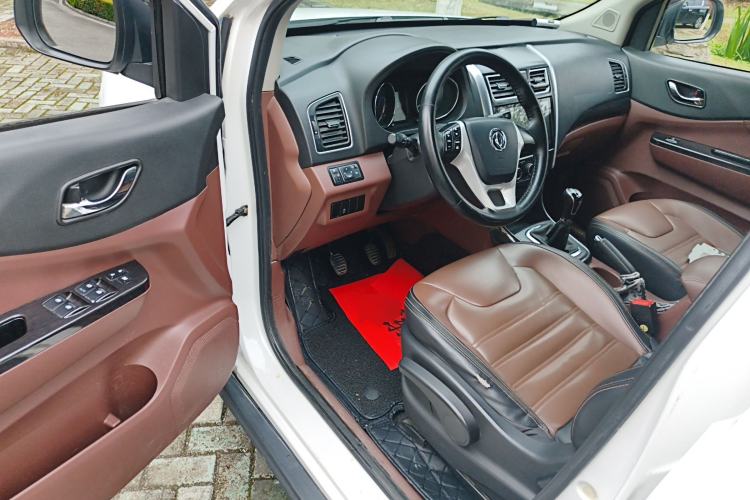 Used FORTHING SX6 2016 1.6L Manual Luxury Model Driver Seat