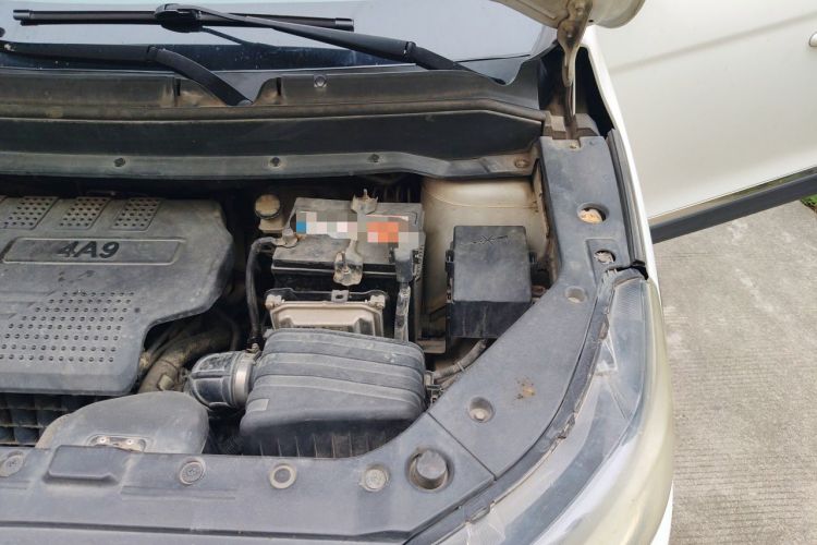 Used FORTHING SX6 2016 1.6L Manual Luxury Model Engine Bay Left