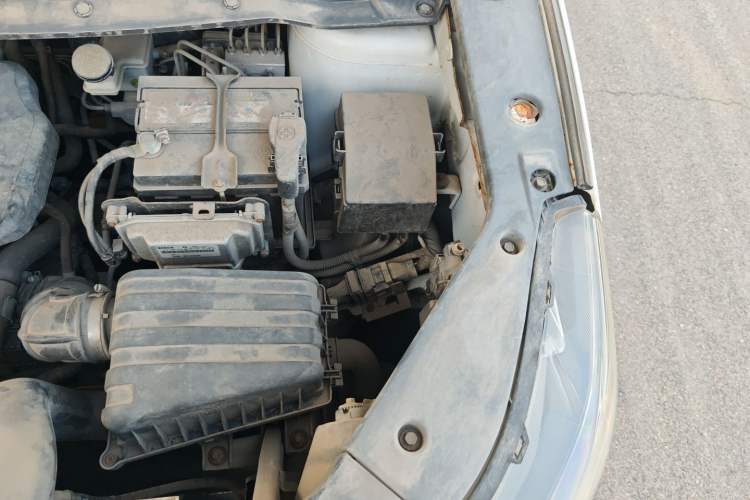 Used FORTHING SX6 2016 1.6L Manual Luxury Model Engine Bay Left