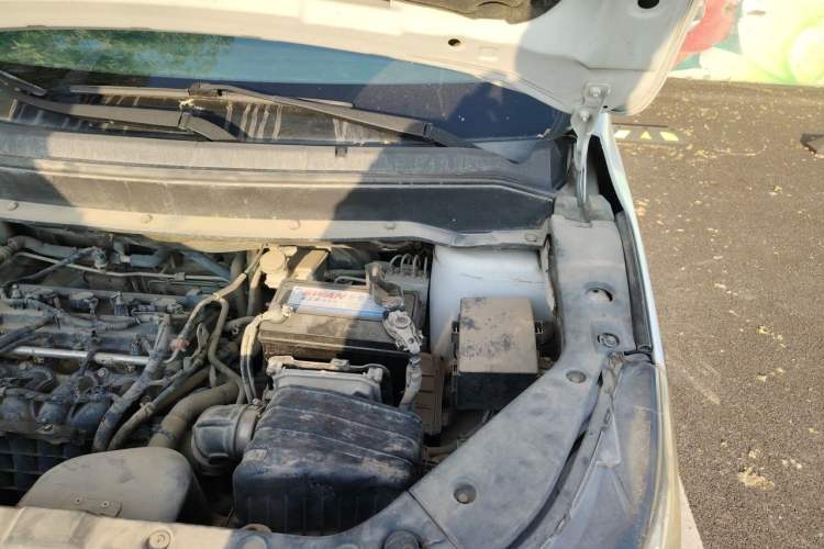 Used FORTHING SX6 2016 1.6L Manual Luxury Model Engine Bay Left