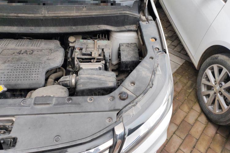 Used FORTHING SX6 2016 1.6L CVT Luxury Model Engine Bay Left