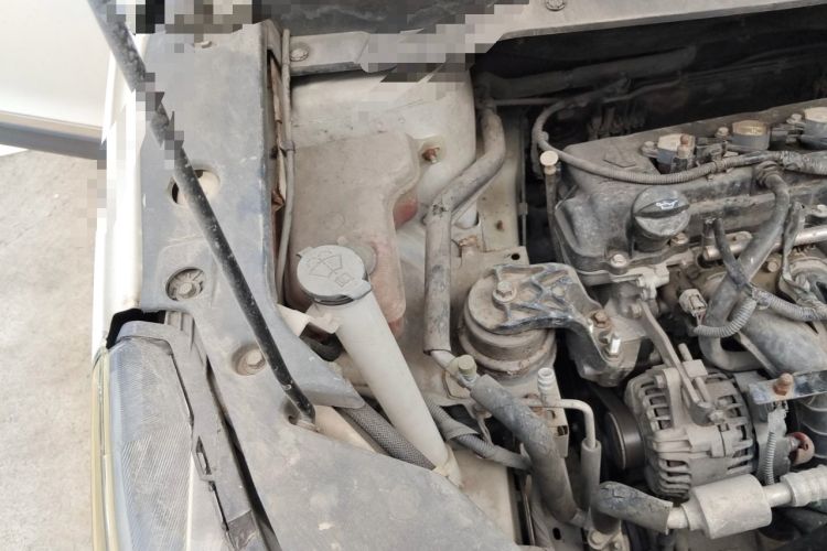 Used FORTHING SX6 2016 1.6L Manual Elite Model Engine Bay Right