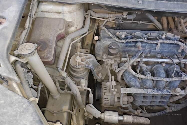 Used FORTHING SX6 2016 1.6L Manual Luxury Model Engine Bay Right