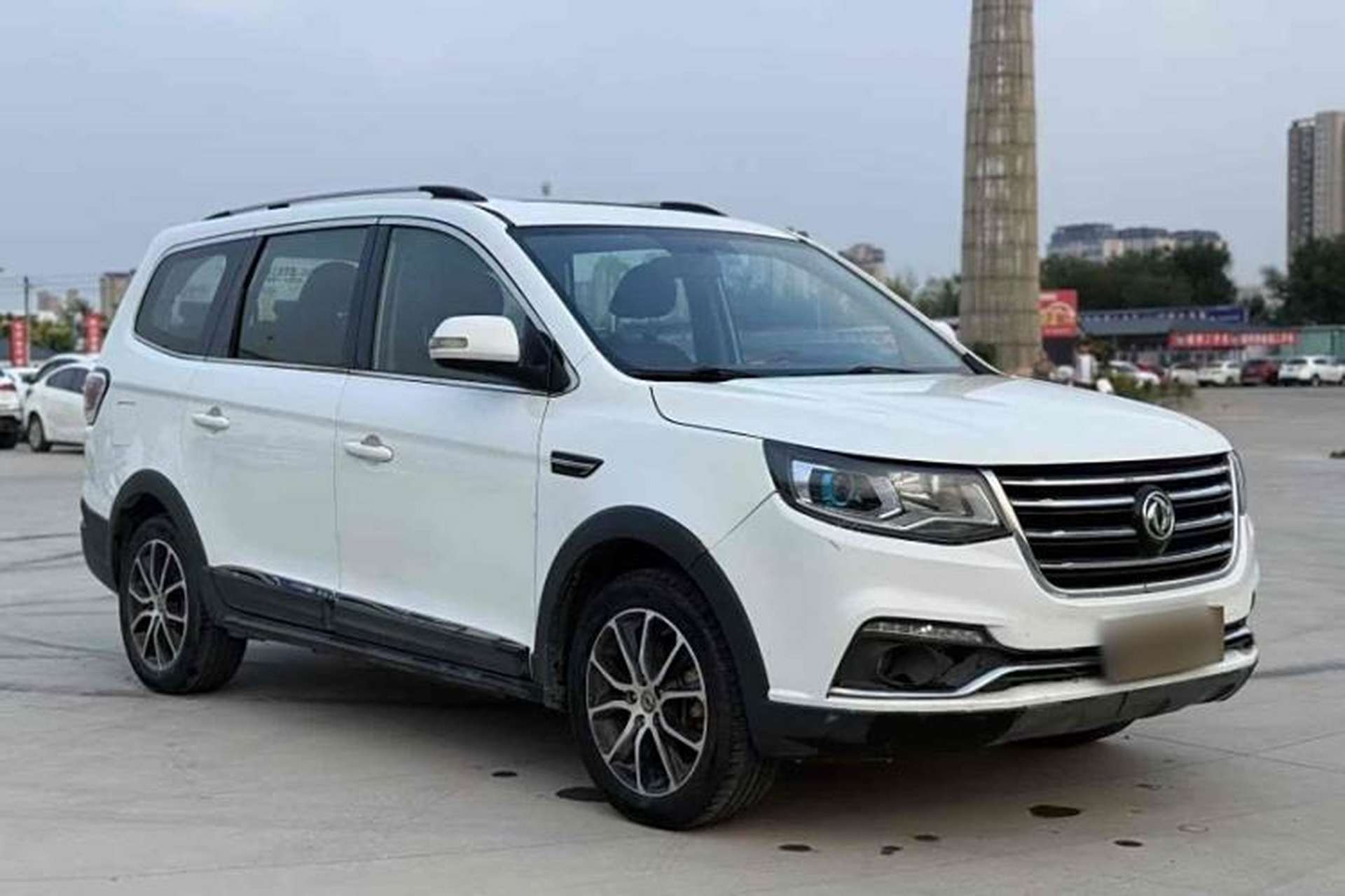 Used FORTHING SX6 2016 1.6L Manual Luxury Model Exterior 2