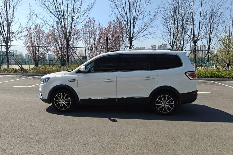 Used FORTHING SX6 2016 1.6L CVT Luxury Model Exterior 5
