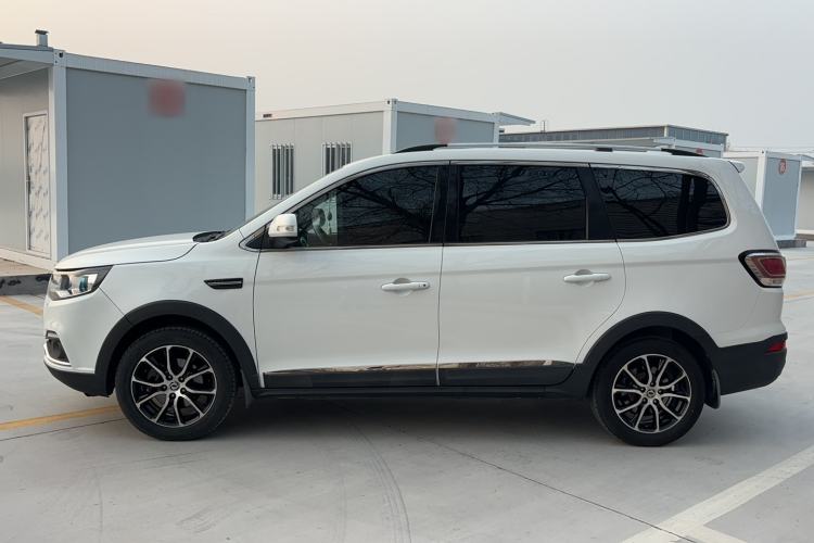 Used FORTHING SX6 2016 1.6L Manual Luxury Model Exterior 6