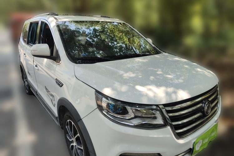 Used FORTHING SX6 2016 1.6L Manual Luxury Model Front Right 45 Deg