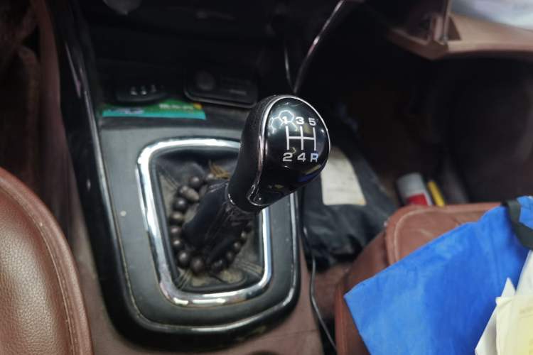 Used FORTHING SX6 2016 1.6L Manual Luxury Model Gear Lever
