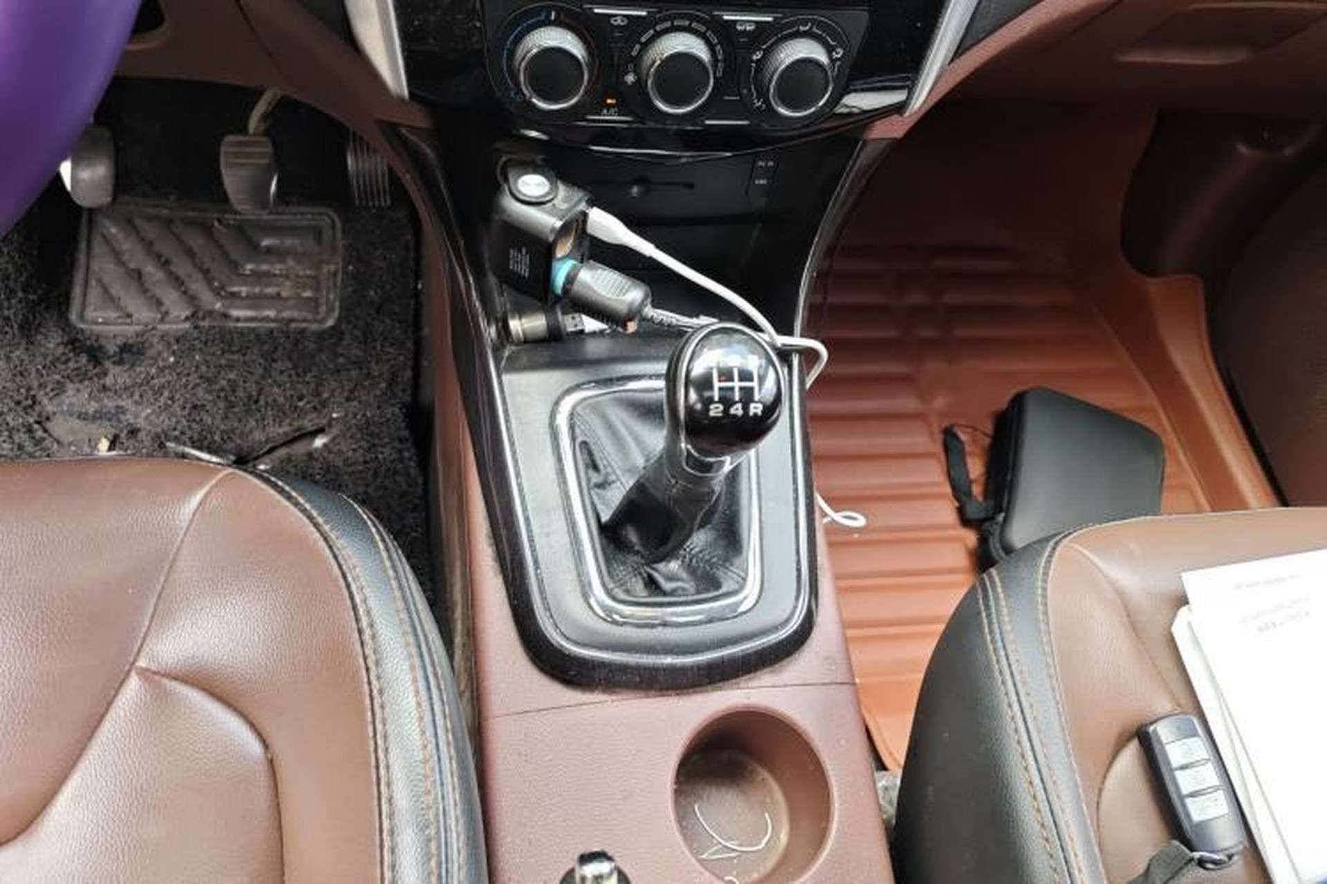 Used FORTHING SX6 2016 1.6L Manual Luxury Model Gear Lever