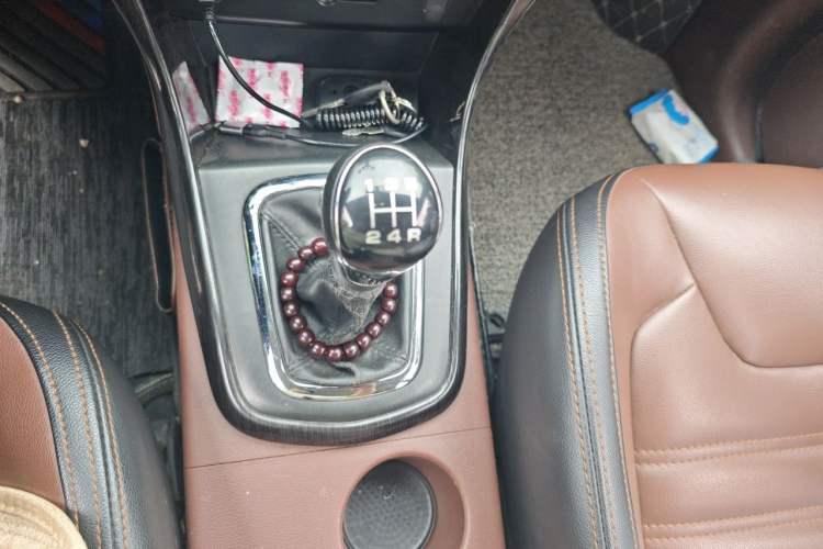 Used FORTHING SX6 2016 1.6L Manual Luxury Model Gear Lever