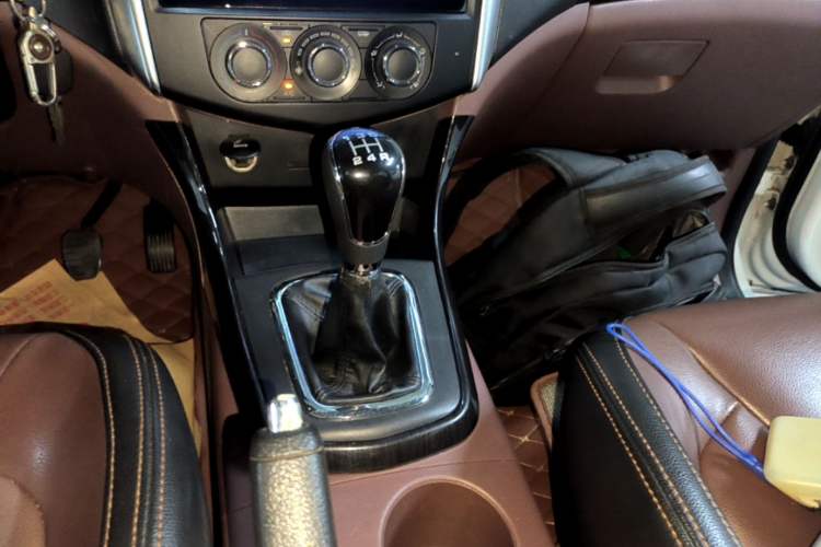 Used FORTHING SX6 2016 1.6L Manual Luxury Model Gear Lever