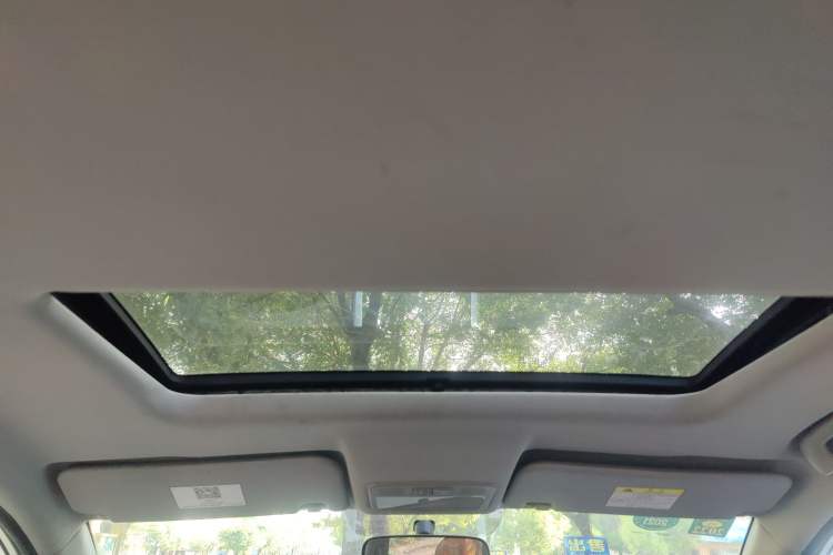 Used FORTHING SX6 2016 1.6L CVT Luxury Model Headliner