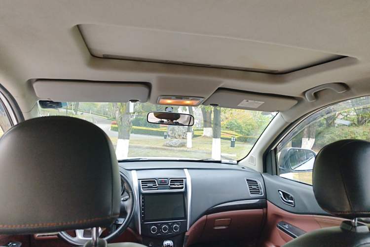 Used FORTHING SX6 2016 1.6L Manual Luxury Model Headliner