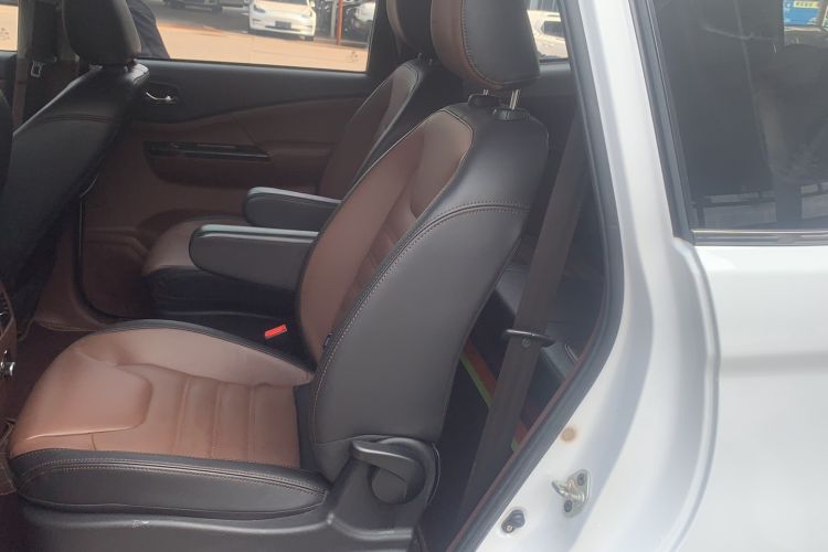 Used FORTHING SX6 2016 1.6L Manual Luxury Model Interior 1