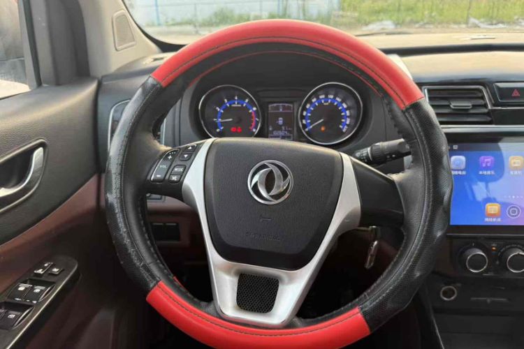 Used FORTHING SX6 2016 1.6L Manual Luxury Model Interior 2