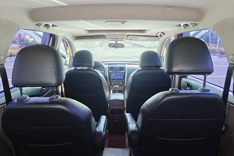 Used FORTHING SX6 2016 1.6L CVT Luxury Model Interior 6