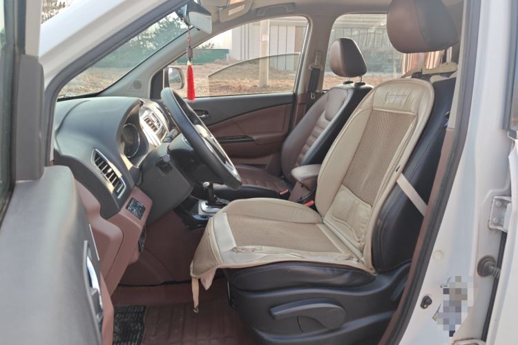 Used FORTHING SX6 2016 1.6L CVT Deluxe Model Left Front Seat
