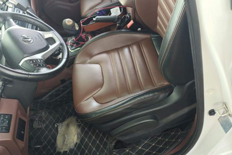 Used FORTHING SX6 2016 1.6L Manual Luxury Model Left Front Seat